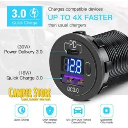 Toma doble de USB con voltímetro digital