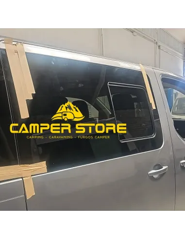 Ventana lateral para Jumpy, Expert, Proace y más (PSA). Derecha