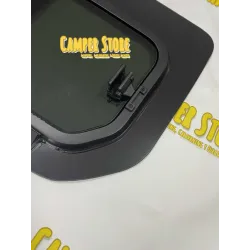 Ventana lateral para NV200 +2009. Izquierda